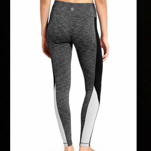 Athleta Colorblock Revelation tight